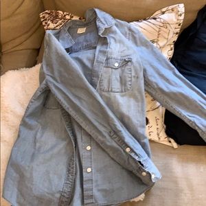 Relaxed Chambray Classic Shirt ✨